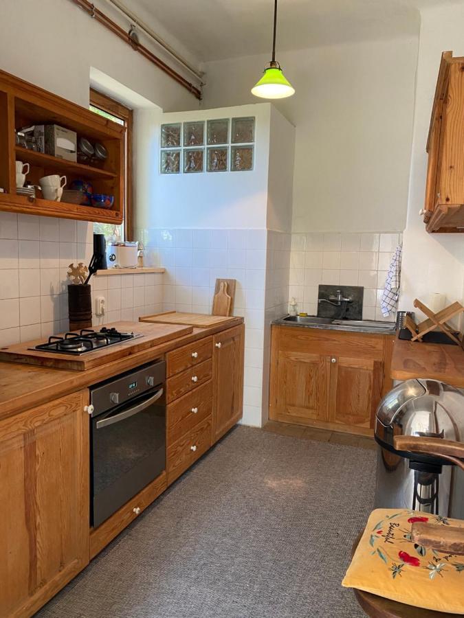 Rustic Cottage & Garden Retreat On Buda Hilltop Budapest Eksteriør bilde